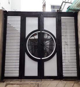 Mẫu cửa cổng sắt hộp hiện đại 4 cánh đẹp